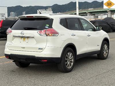 2017 Nissan X-Trail - Thumbnail