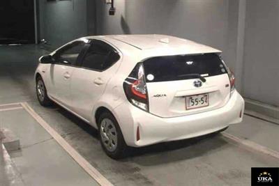 2019 Toyota Aqua - Thumbnail