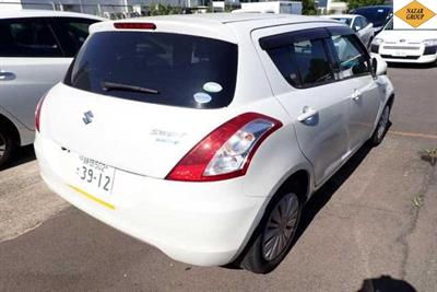 2016 Suzuki Swift - Thumbnail