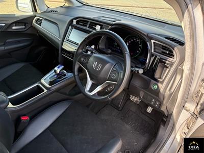 2017 Honda Shuttle - Thumbnail