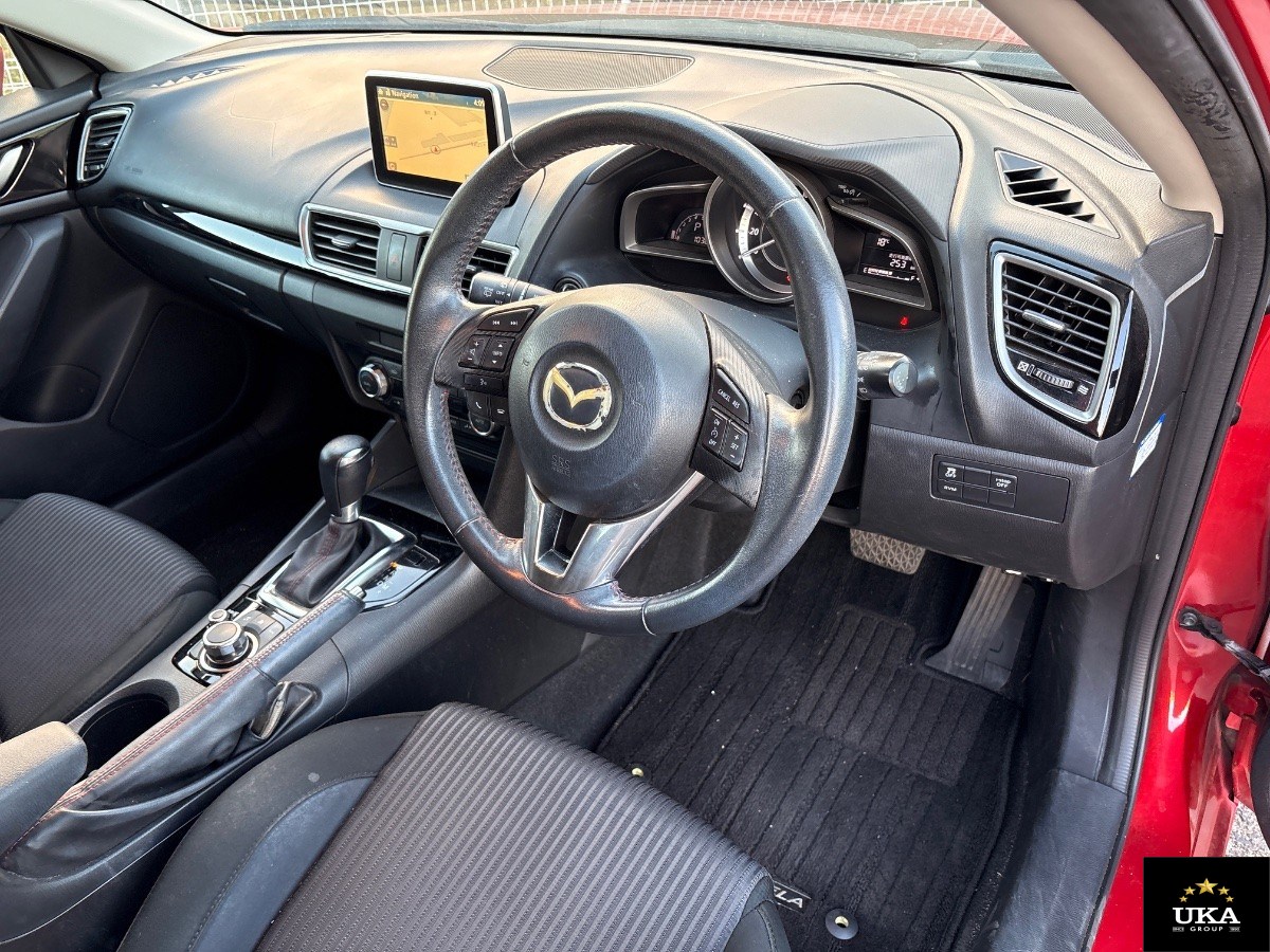 2014 Mazda Axela