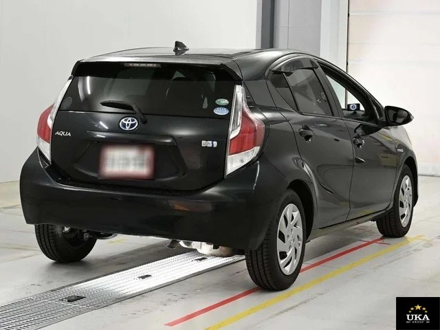 2015 Toyota Aqua