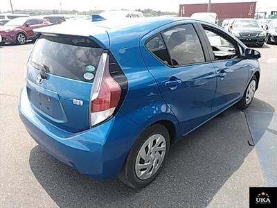2016 Toyota Aqua - Thumbnail