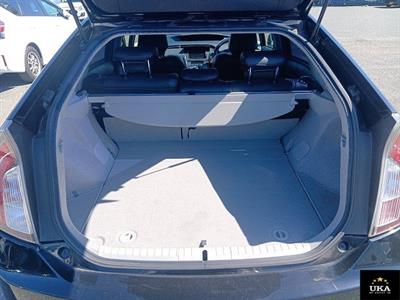 2013 Toyota Prius - Thumbnail