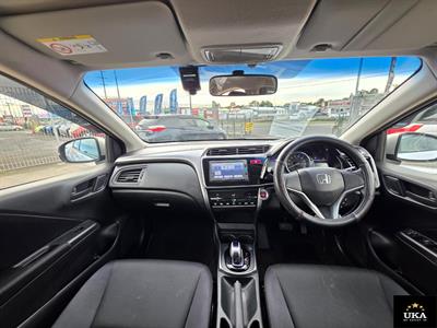 2016 Honda Grace - Thumbnail