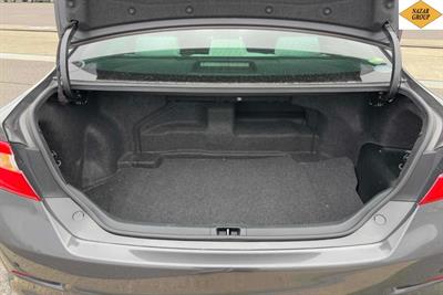 2013 Toyota Camry - Thumbnail