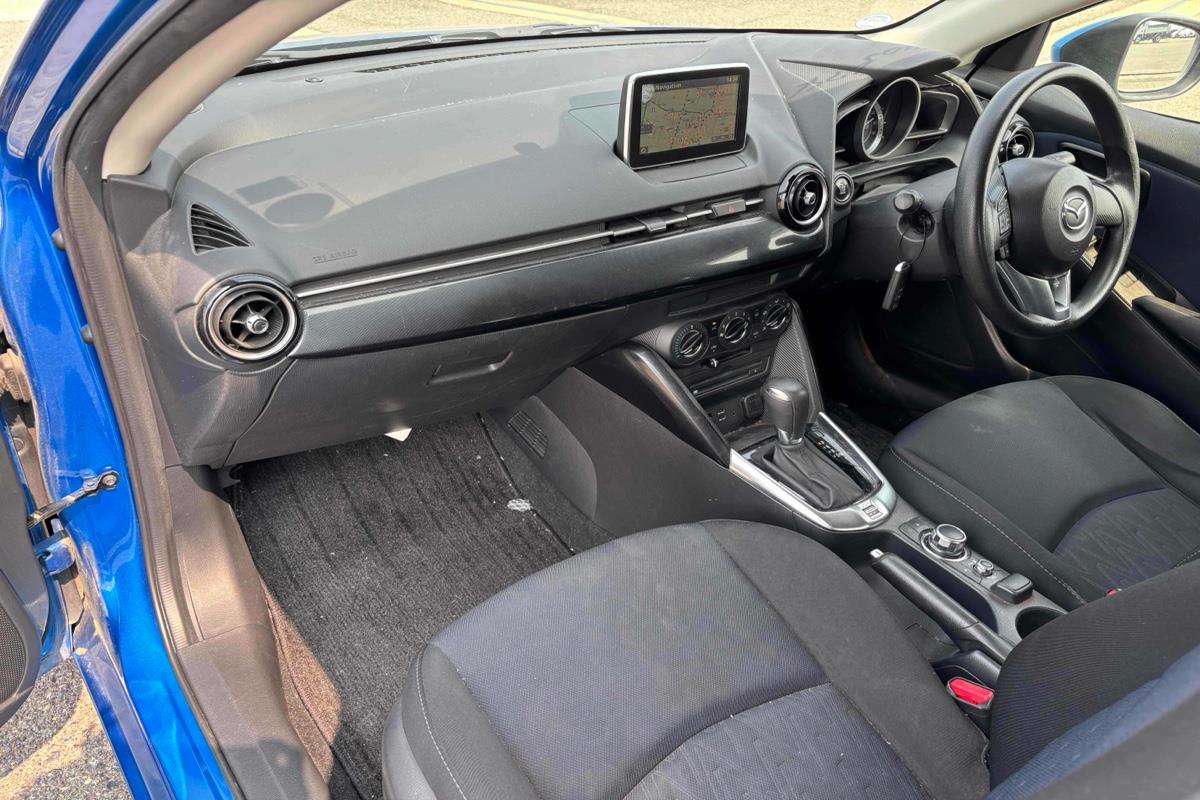 2016 Mazda Demio