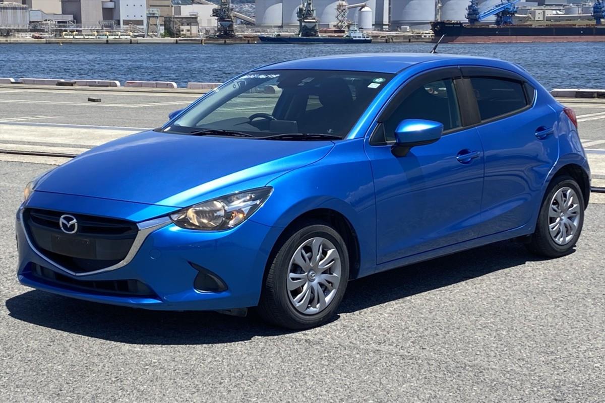 2016 Mazda Demio