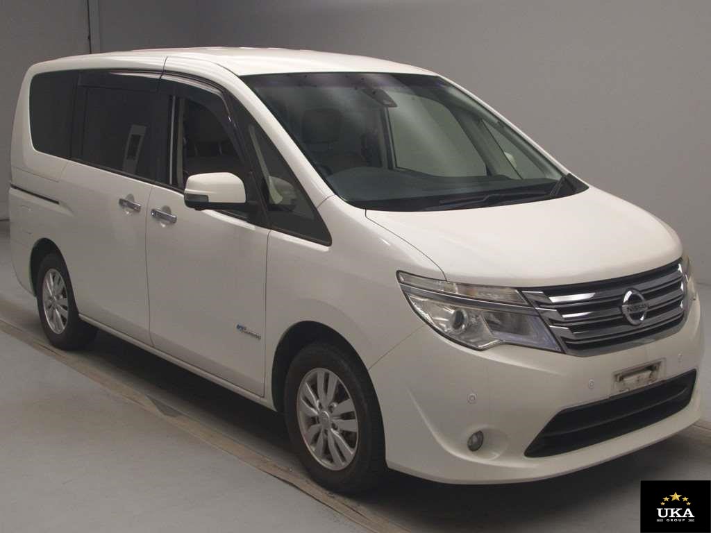 2015 Nissan Serena