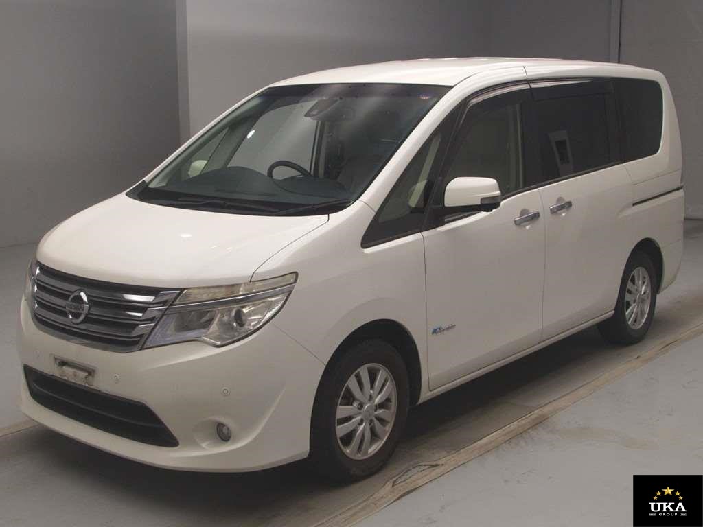 2015 Nissan Serena