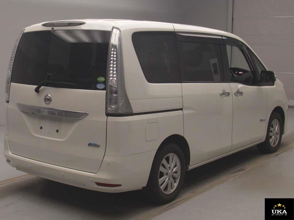 2015 Nissan Serena