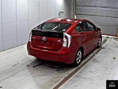 2014 Toyota Prius - Thumbnail
