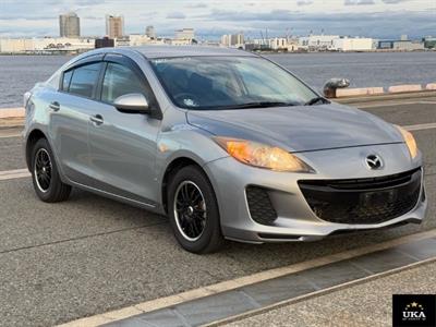 2013 Mazda Axela