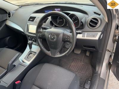 2013 Mazda Axela - Thumbnail