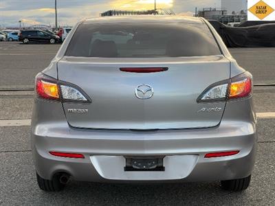2013 Mazda Axela - Thumbnail