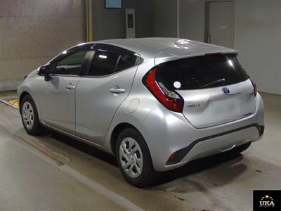 2022 Toyota Aqua - Thumbnail