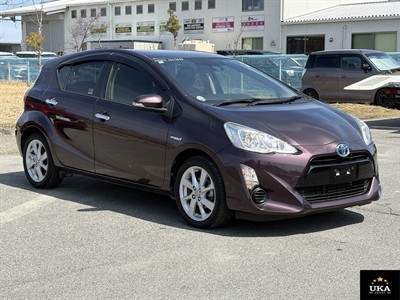 2017 Toyota Aqua - Thumbnail