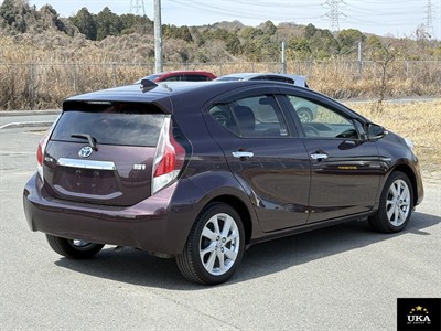 2017 Toyota Aqua - Thumbnail