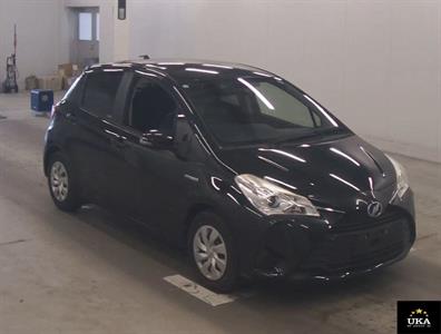 2017 Toyota Vitz