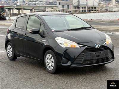 2017 Toyota Vitz