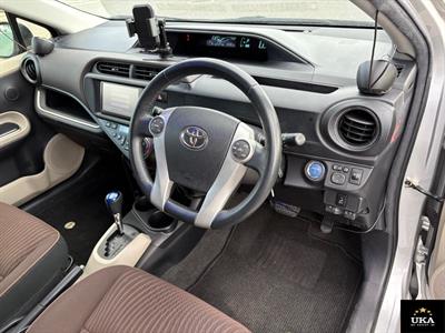 2013 Toyota Aqua - Thumbnail