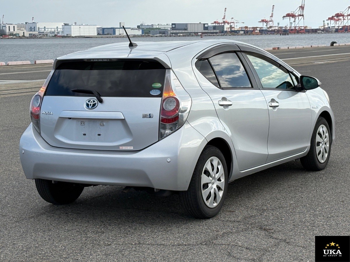 2013 Toyota Aqua