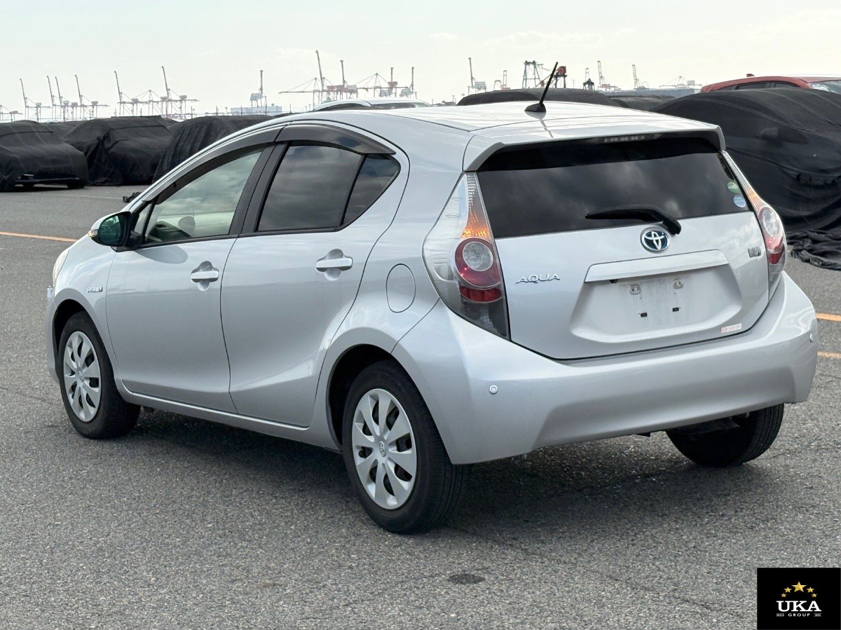 2013 Toyota Aqua