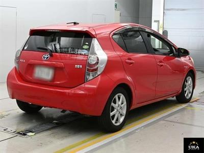 2012 Toyota Aqua - Thumbnail