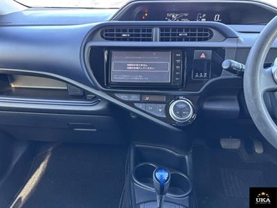 2016 Toyota Aqua - Thumbnail