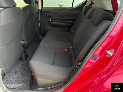 2017 Toyota Aqua - Thumbnail