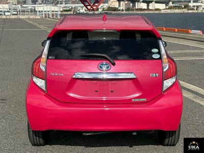 2017 Toyota Aqua - Thumbnail