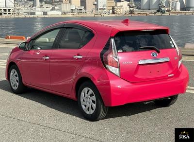 2017 Toyota Aqua - Thumbnail