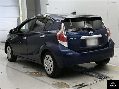 2016 Toyota Aqua - Thumbnail