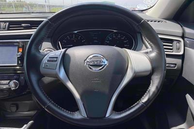 2015 Nissan X-Trail - Thumbnail
