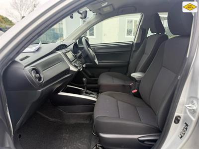 2016 Toyota Corolla - Thumbnail