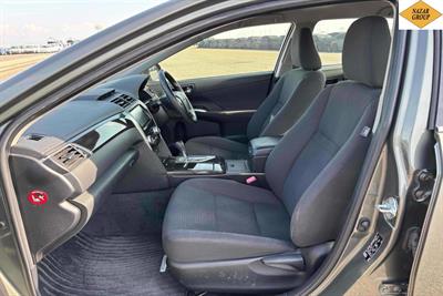 2012 Toyota Camry - Thumbnail