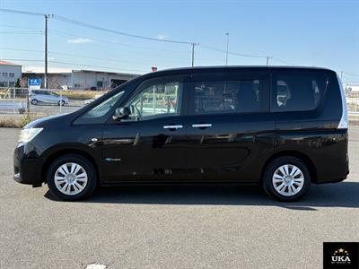 2013 Nissan Serena - Thumbnail