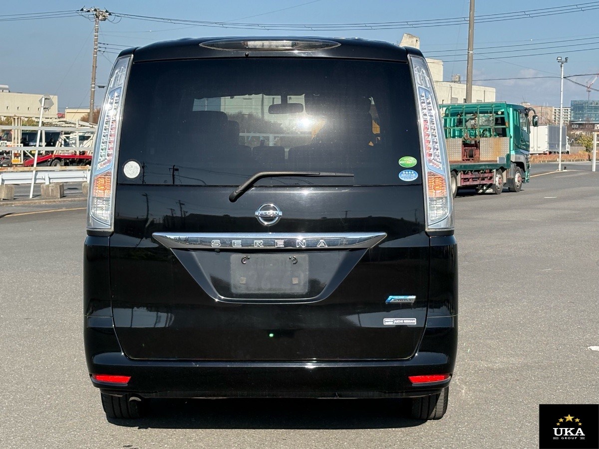 2013 Nissan Serena