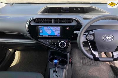 2020 Toyota Aqua - Thumbnail