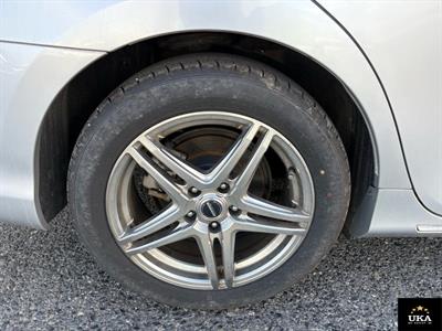 2012 Toyota Camry - Thumbnail