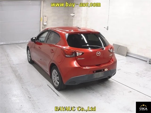 2016 Mazda Demio