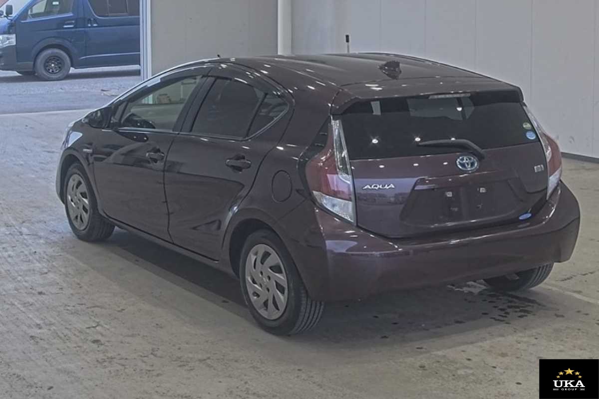 2015 Toyota Aqua