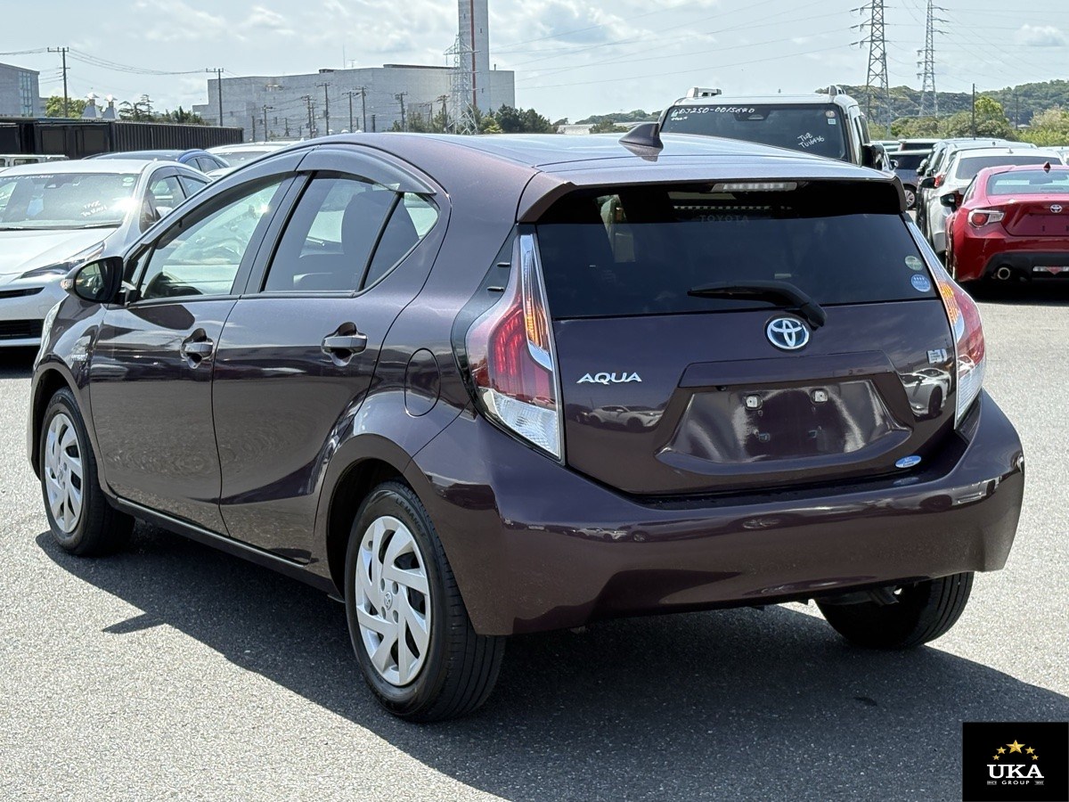2015 Toyota Aqua