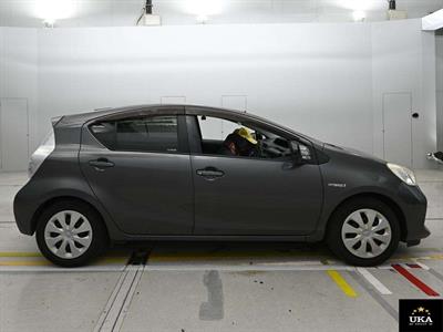 2014 Toyota Aqua - Thumbnail