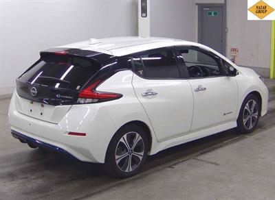 2022 Nissan Leaf - Thumbnail
