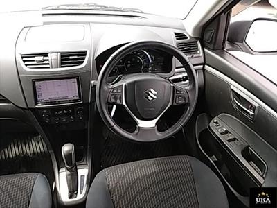 2013 Suzuki Swift - Thumbnail