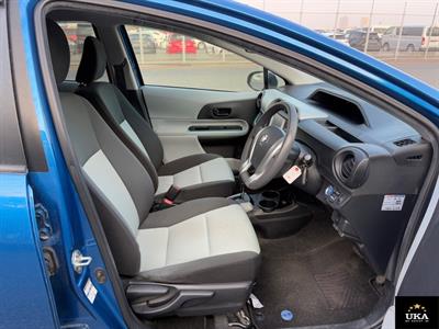 2013 Toyota Aqua - Thumbnail