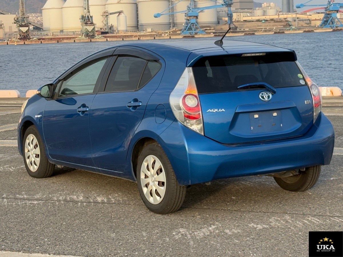 2013 Toyota Aqua