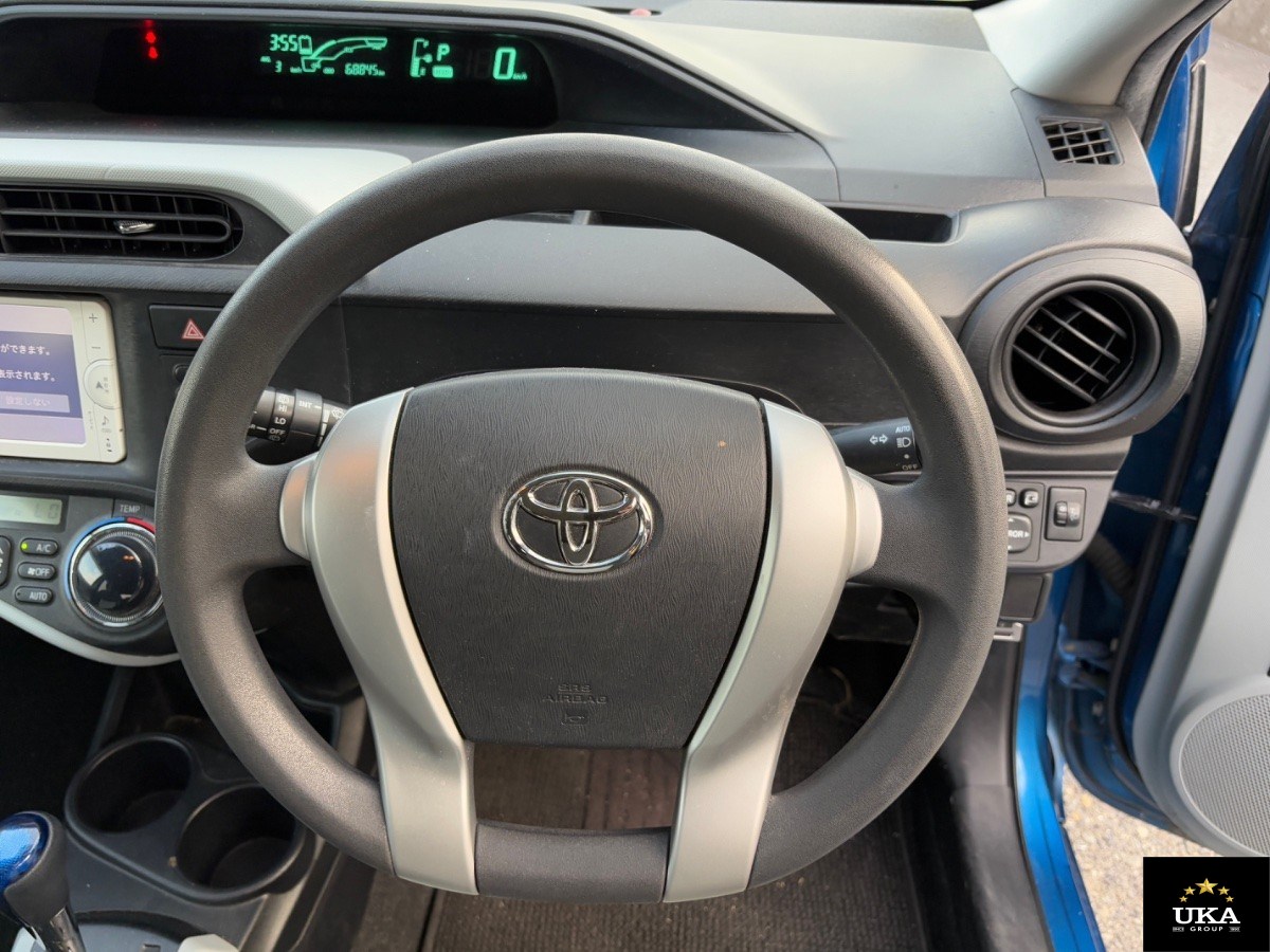 2013 Toyota Aqua