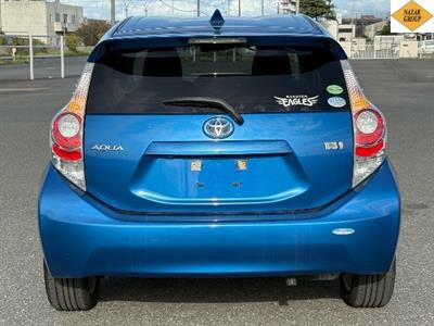 2014 Toyota Aqua - Thumbnail